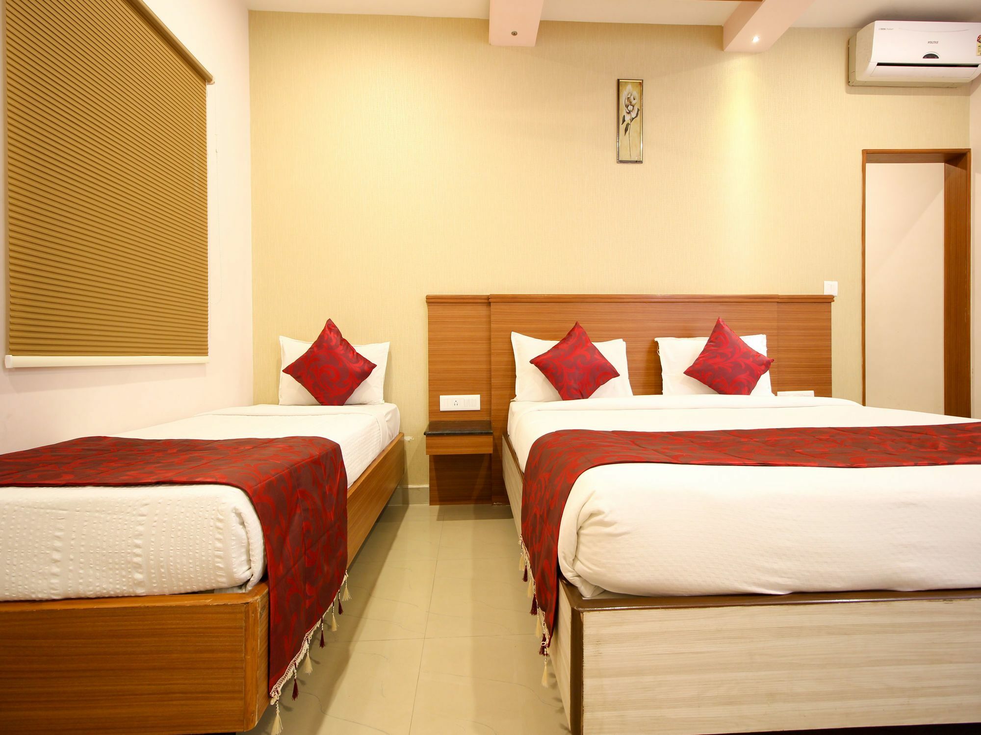 Oyo 6960 Kengeri Hotel Bangalore Exterior foto