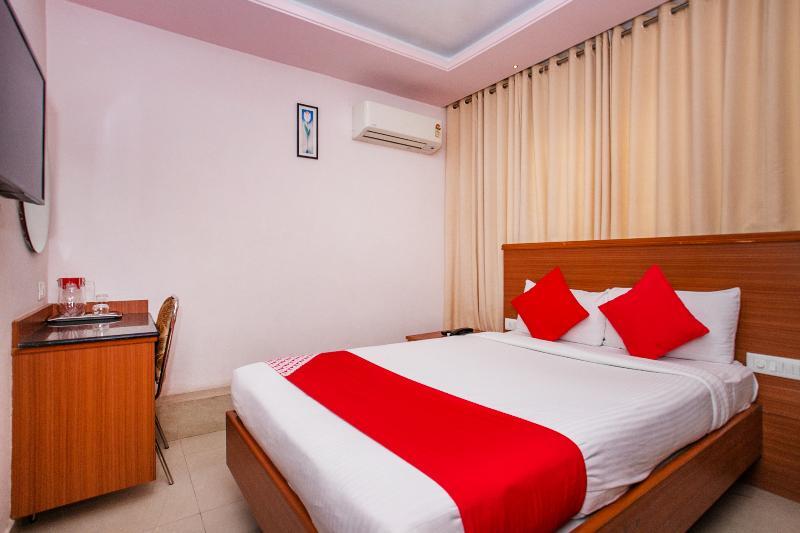 Oyo 6960 Kengeri Hotel Bangalore Exterior foto